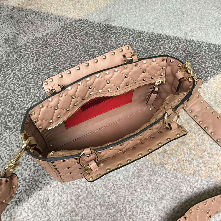 2018 VALENTINO GARAVANI ROCKSTUD SPIKE BAG 1402