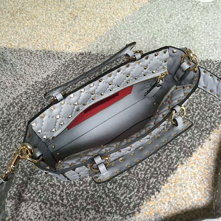 2018 VALENTINO GARAVANI ROCKSTUD SPIKE BAG 1402