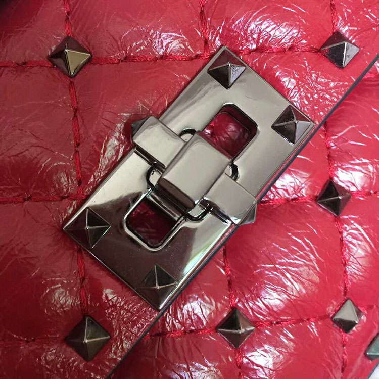 2018 VALENTINO GARAVANI ROCKSTUD SPIKE SMALL BAG 0123