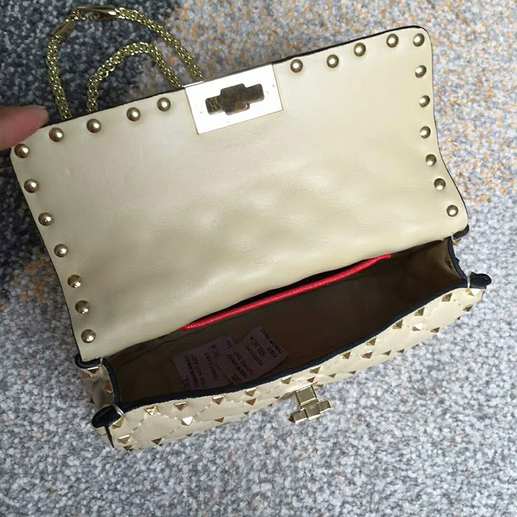 2018 VALENTINO GARAVANI ROCKSTUD SPIKE SMALL BAG 0123