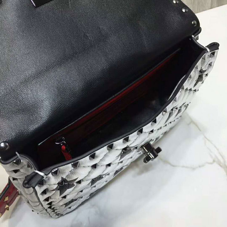 2018 VALENTINO MEDIUM ROCKSTUD SPIKE CHAIN BAG