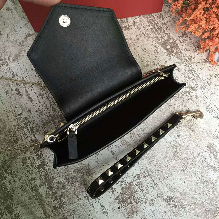 2018 Valentino CHAIN PHONE BAG