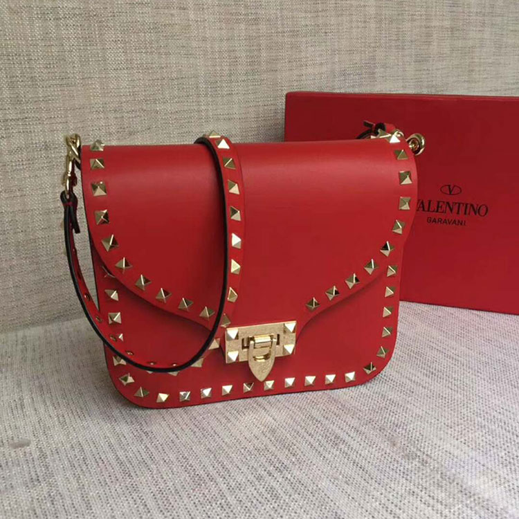 2018 Valentino GUITAR ROCKSTUD ROLLING CROSS BODY BAG