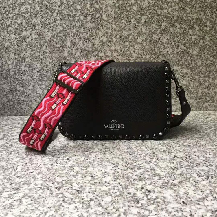 2018 Valentino GUITAR ROCKSTUD ROLLING CROSS BODY BAG 0936L