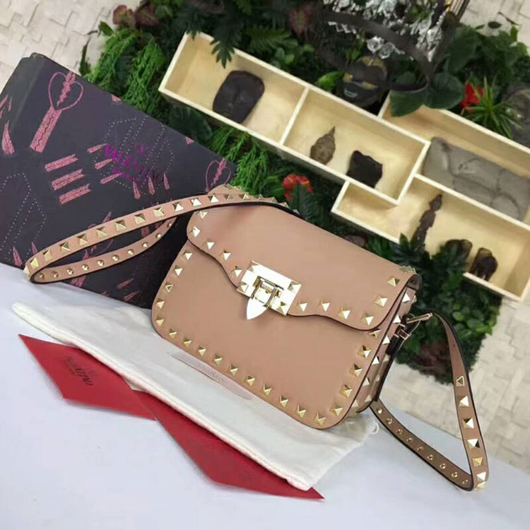 2018 Valentino GUITAR ROCKSTUD ROLLING CROSS SMALL BAG