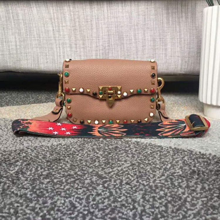 2018 Valentino GUITAR ROCKSTUD ROLLING CROSS SMALL BAG