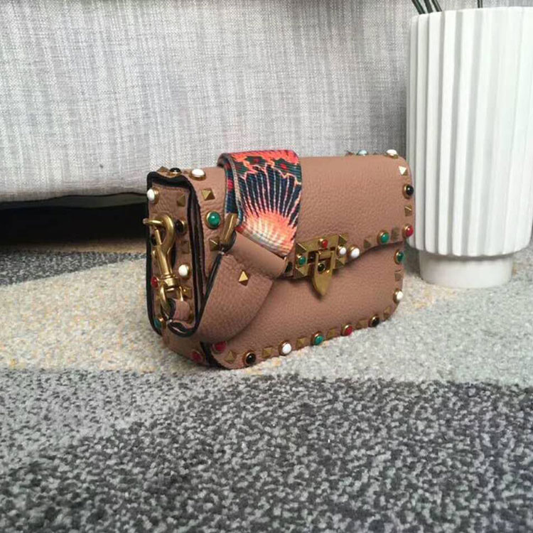 2018 Valentino GUITAR ROCKSTUD ROLLING CROSS SMALL BAG