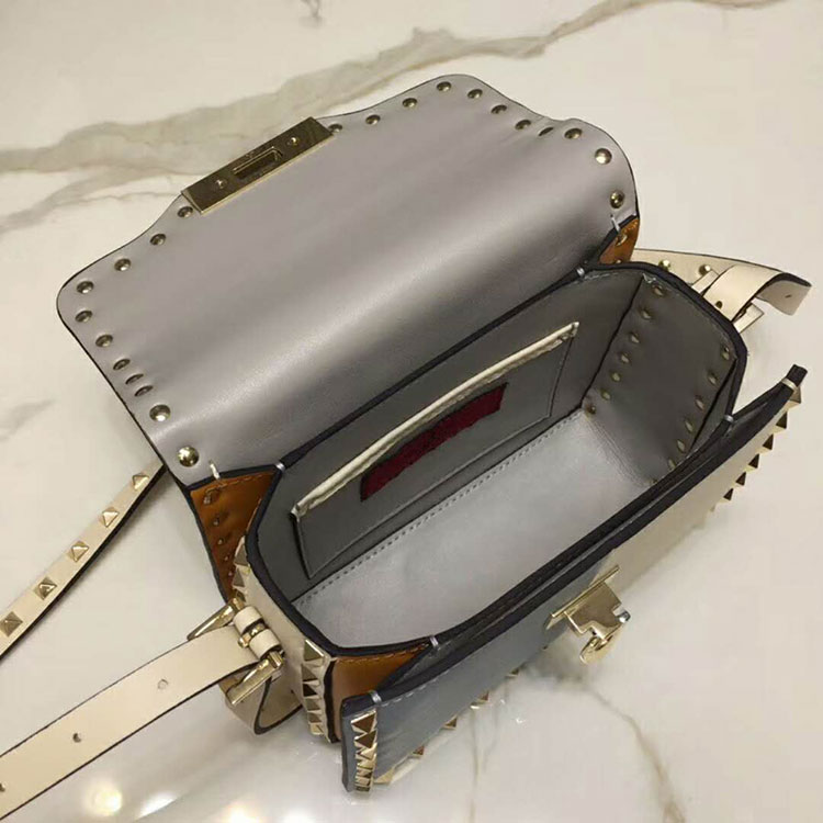 2018 Valentino GUITAR ROCKSTUD ROLLING CROSS SMALL BAG