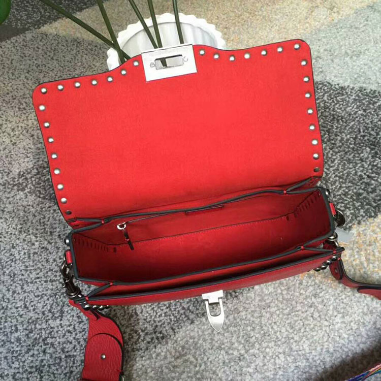 2018 Valentino GUITAR ROCKSTUD ROLLING CROSS SMALL BAG