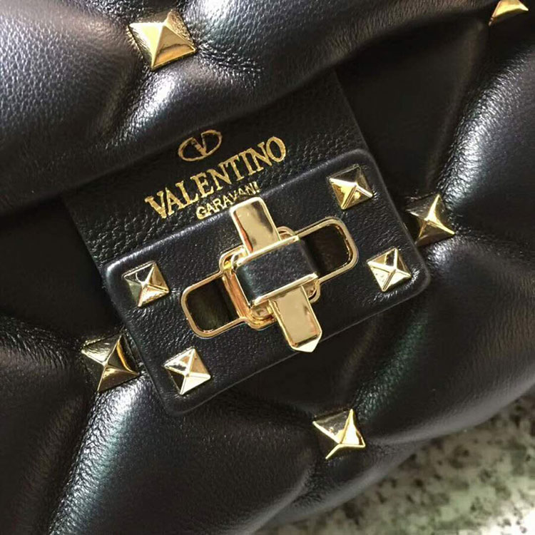 2018 Valentino Garavani Candystud shoulder bag