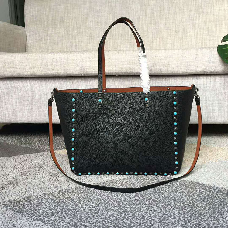 2018 Valentino Garavani Guitar Rockstud Rolling Double reversible tote in calfskin