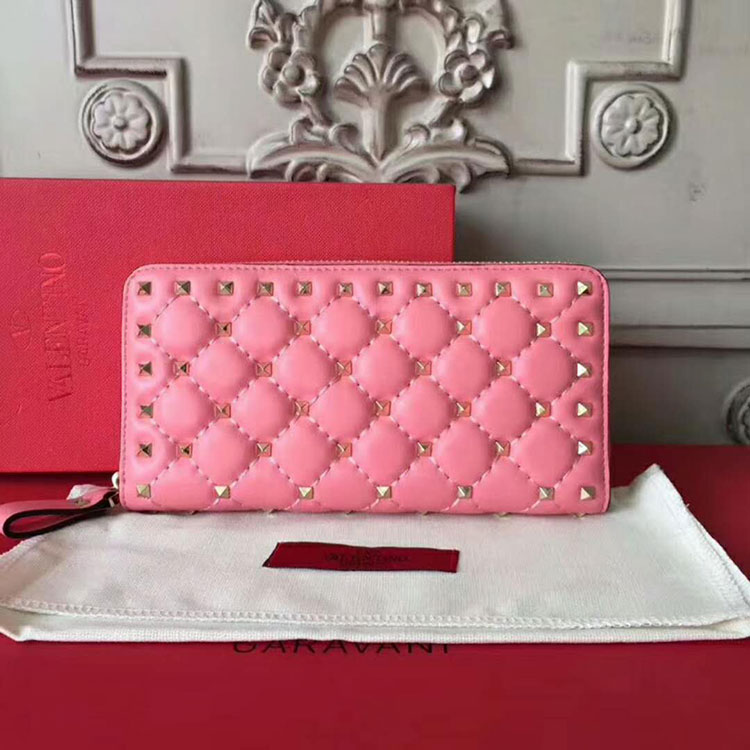 2018 Valentino Garavani Rockstud Spike wallet