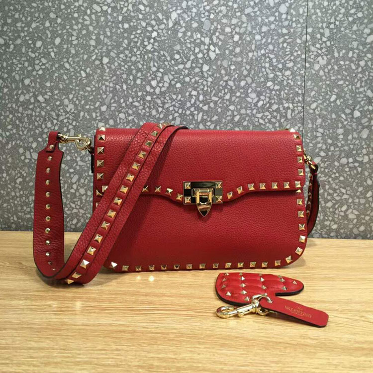 2018 Valentino Garavani Rockstud bag