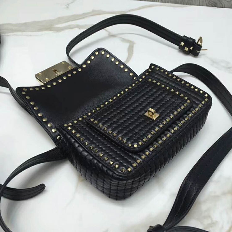 2018 Valentino Garavani Ziggystud Bag