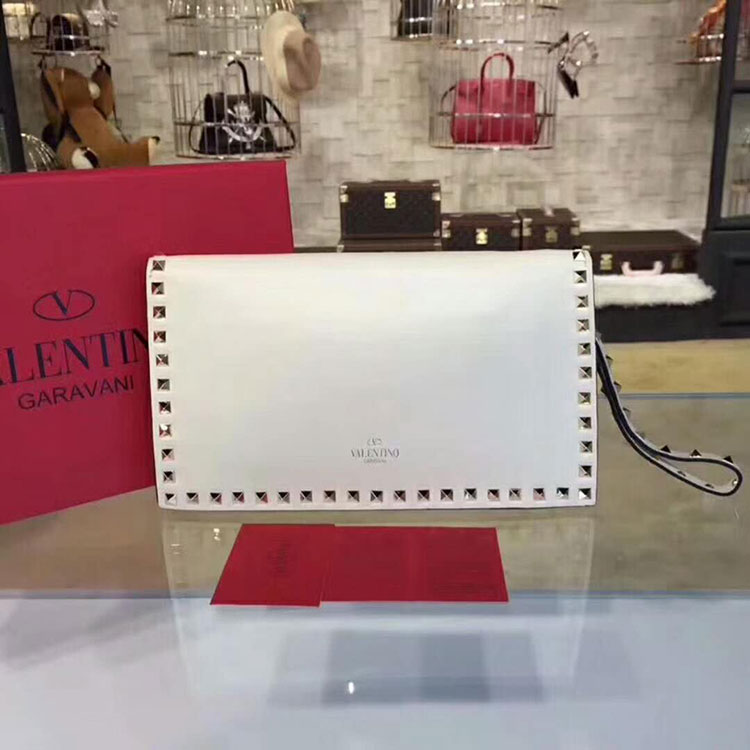 2018 Valentino ROCKSTUD CLUTCH