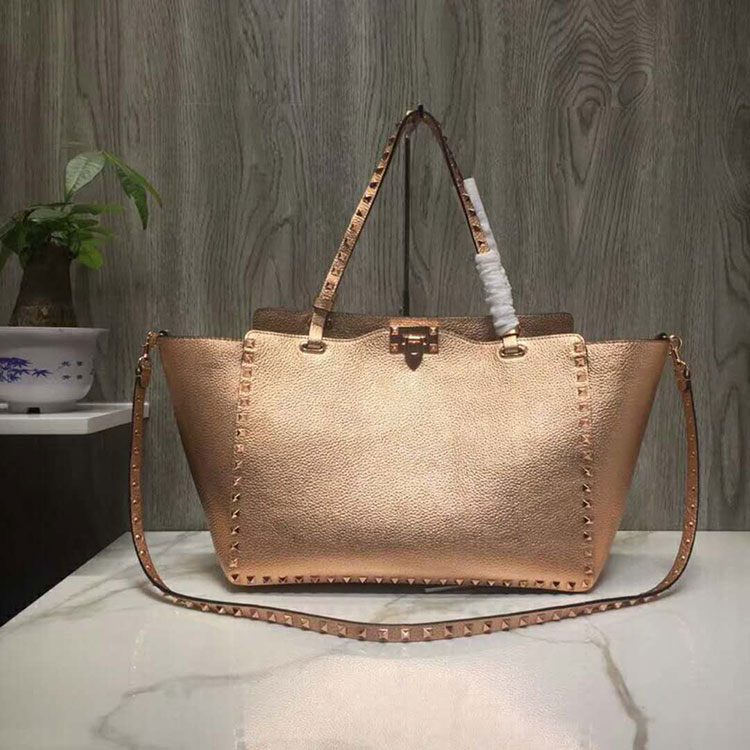 2018 Valentino ROCKSTUD NOIR MEDIUM TOTE