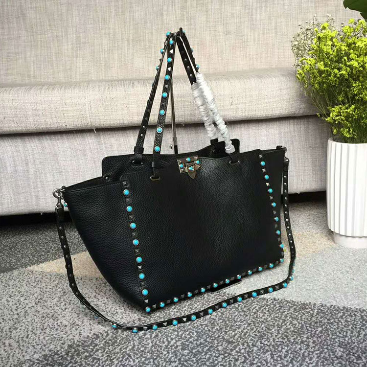 2018 Valentino ROCKSTUD NOIR MEDIUM TOTE 0973