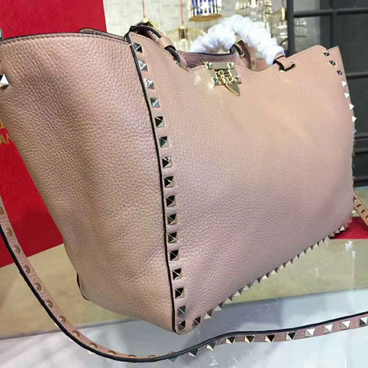 2018 Valentino ROCKSTUD NOIR MEDIUM TOTE