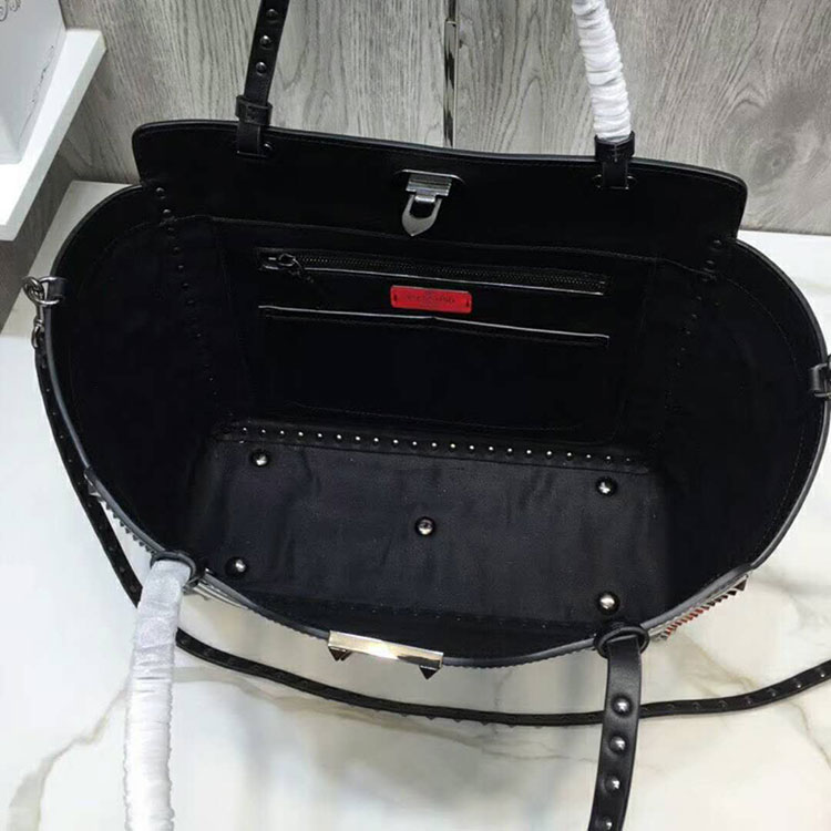 2018 Valentino ROCKSTUD NOIR MEDIUM TOTE