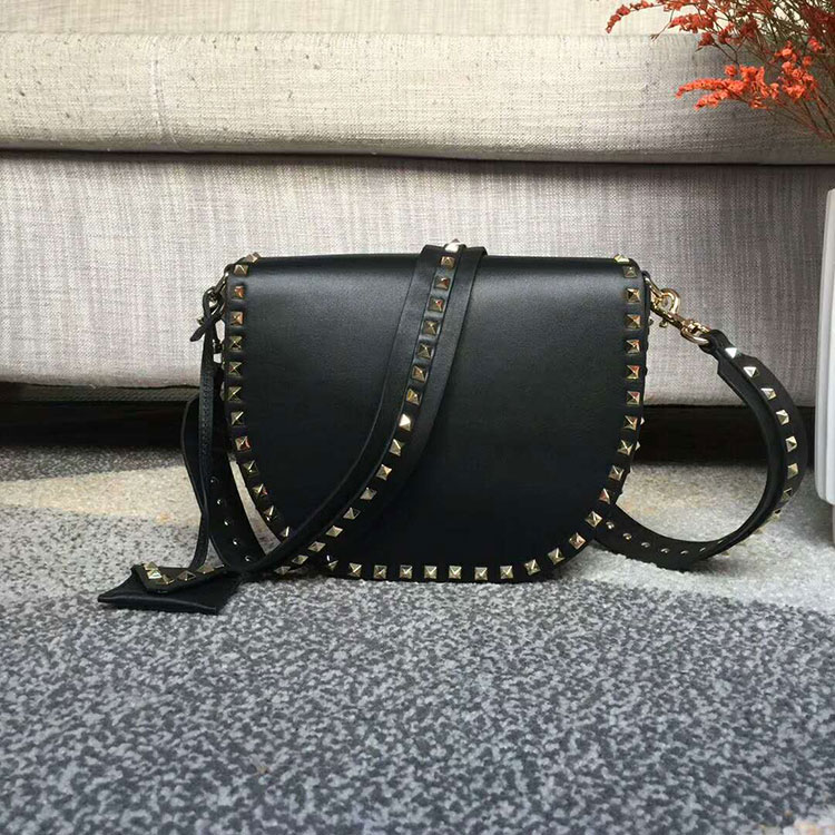 2018 Valentino ROCKSTUD SHOULDER BAG