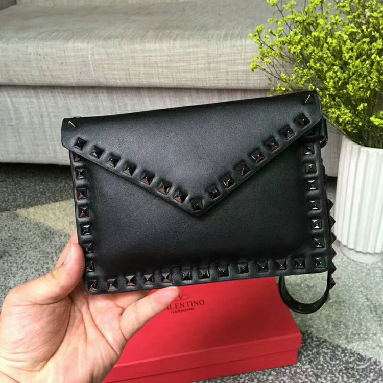 2018 Valentino ROCKSTUD SHOULDER BAG