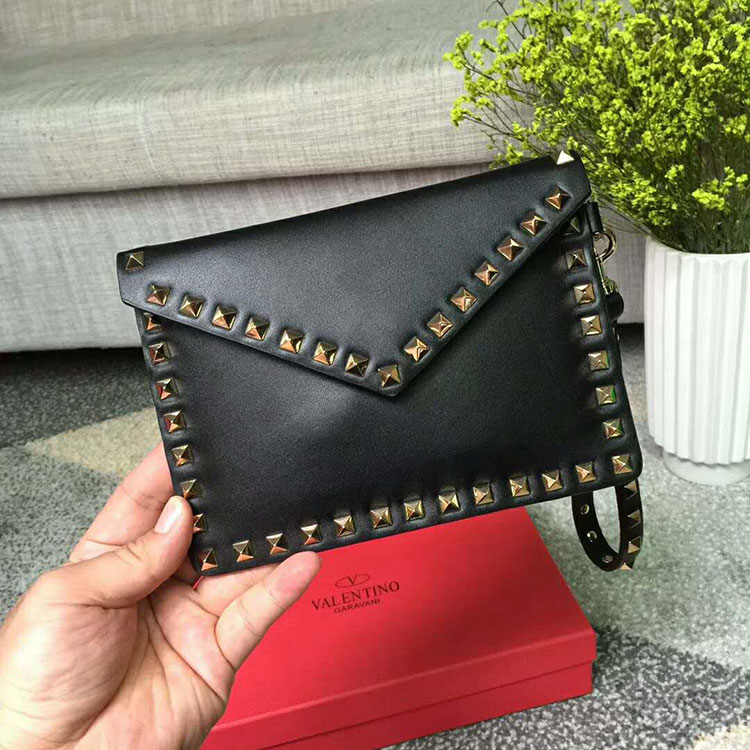 2018 Valentino ROCKSTUD SHOULDER BAG