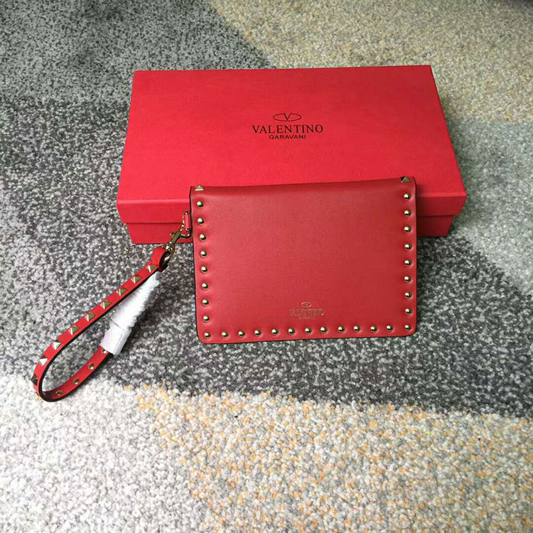 2018 Valentino ROCKSTUD SHOULDER BAG