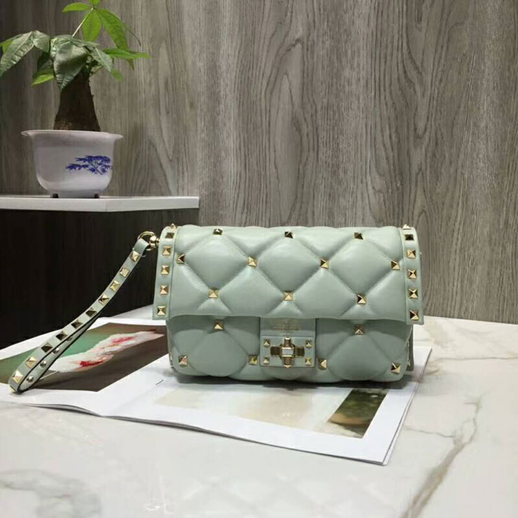 2018 Valentino Rockstud Clutch