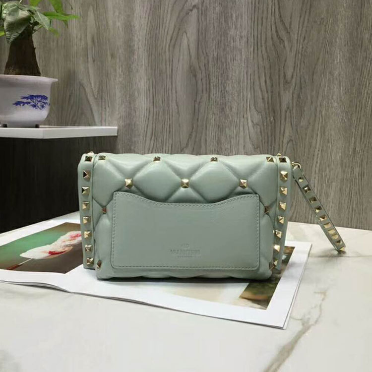 2018 Valentino Rockstud Clutch