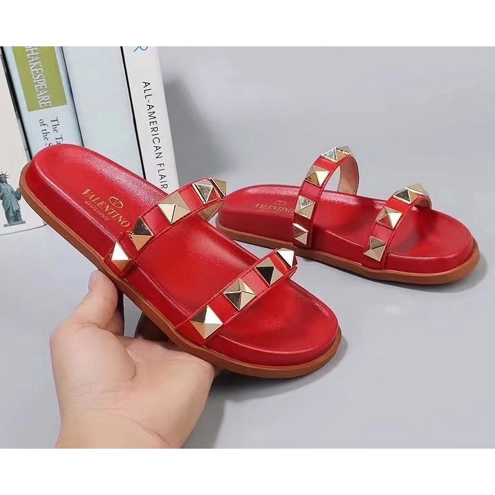 2018 Valentino women Slippers