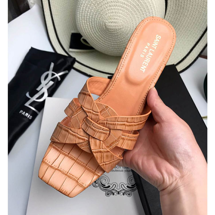 2018 Yves Saint Laurent(YSL) women Sandal in Calfskin leather