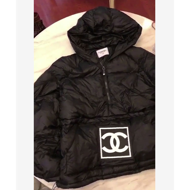 2018 chanel Down jacket