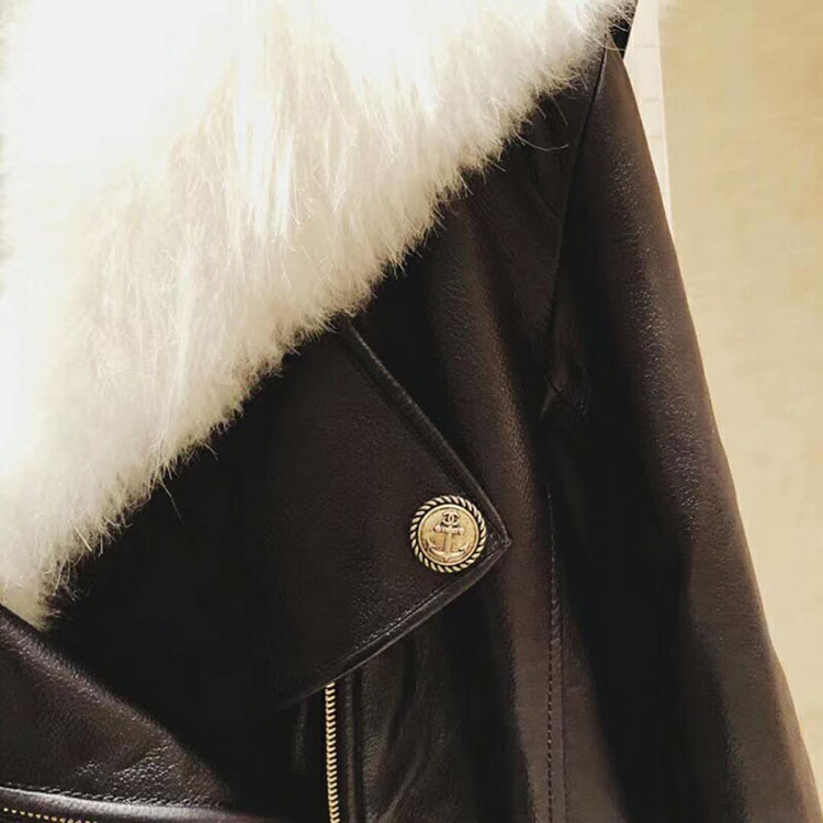 2018 chanel Leather Clothes