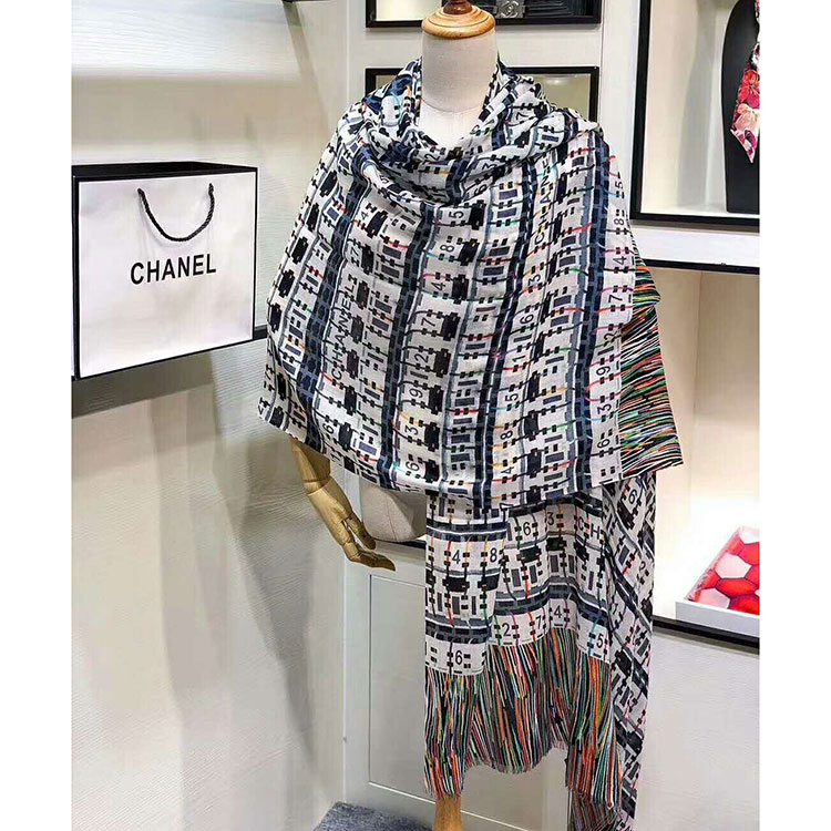 2018 chanel scarf