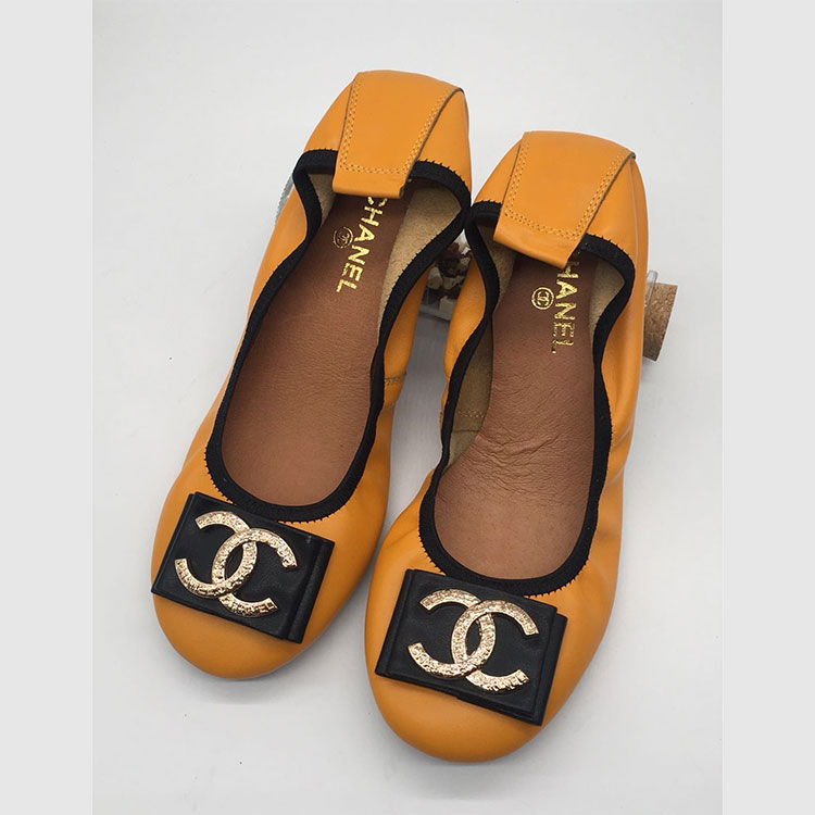 2018 chanle women Dancing shoes in Calfskin