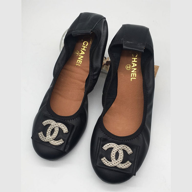 2018 chanle women Dancing shoes in Calfskin