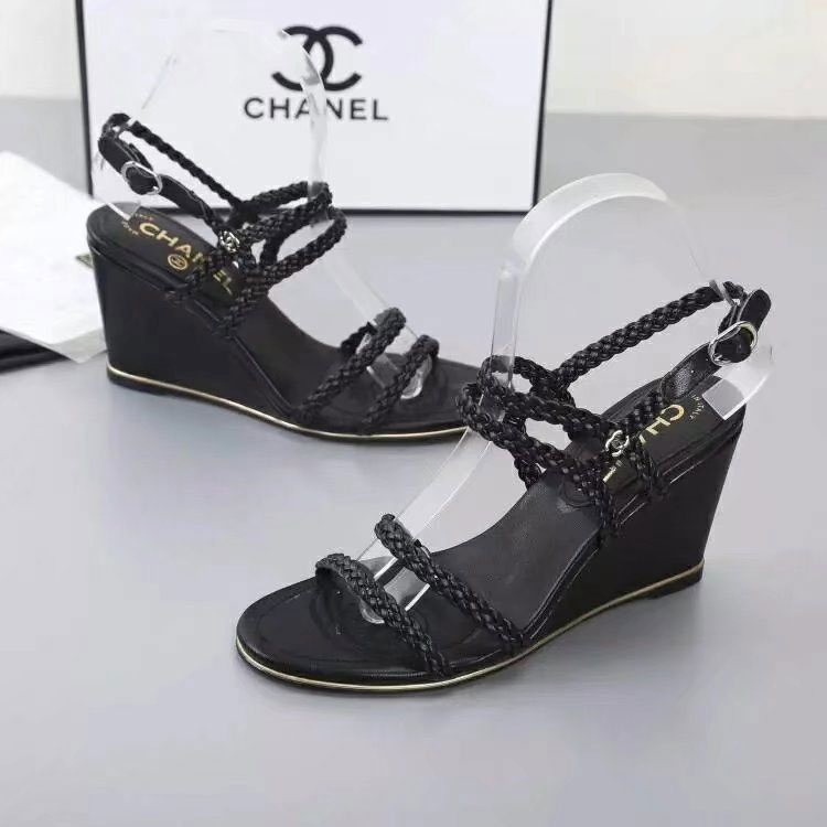 2018 chanle women Sandal in Calfskin