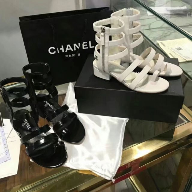 2018 chanle women Sandal in Calfskin leather