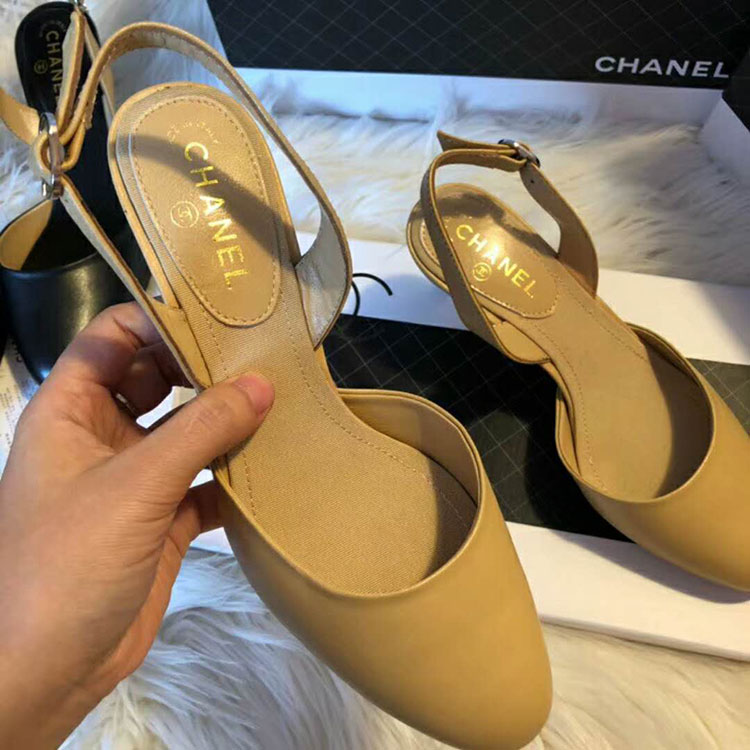 2018 chanle women Sandal in Lambskin