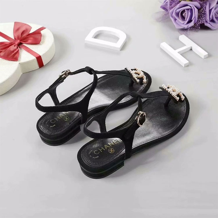 2018 chanle women Sandal in Nubuck Leather