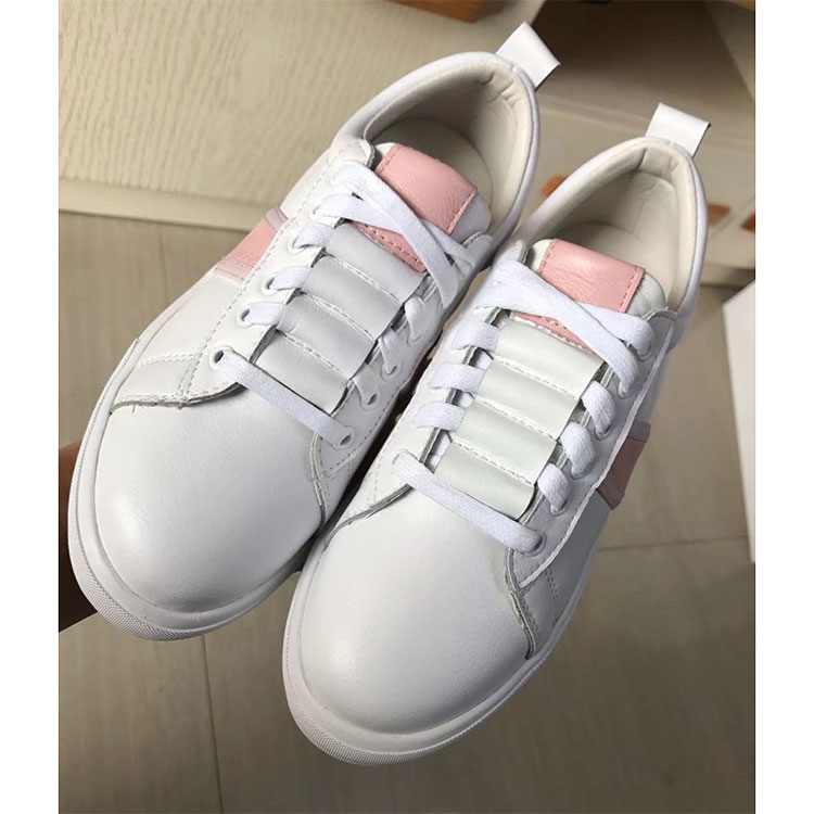 2018 chanle women Sneaker in Calfskin