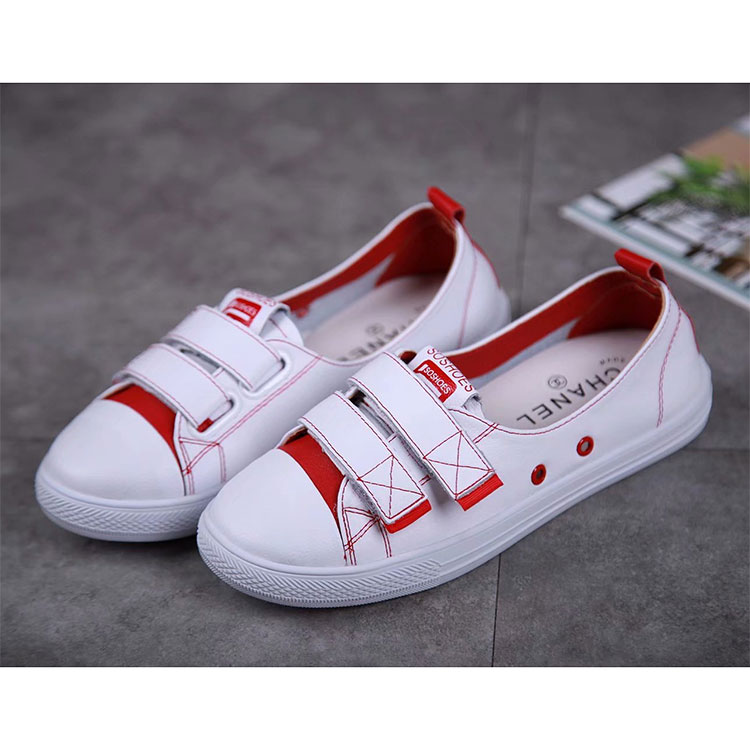 2018 chanle women Sneaker in Calfskin