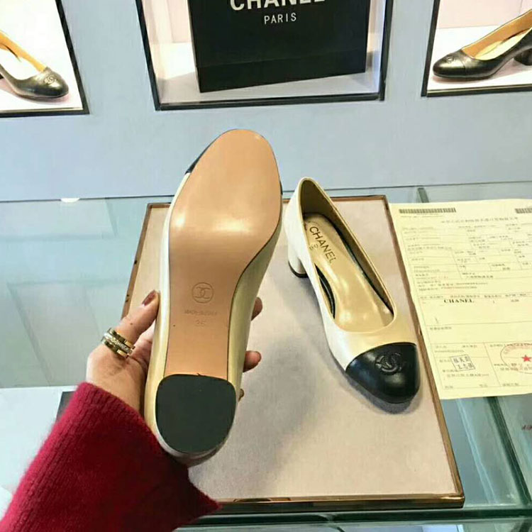 2018 chanle women shoes in Calfskin