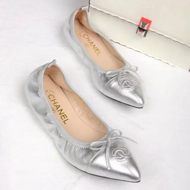 2018 chanle women shoes in Lambskin