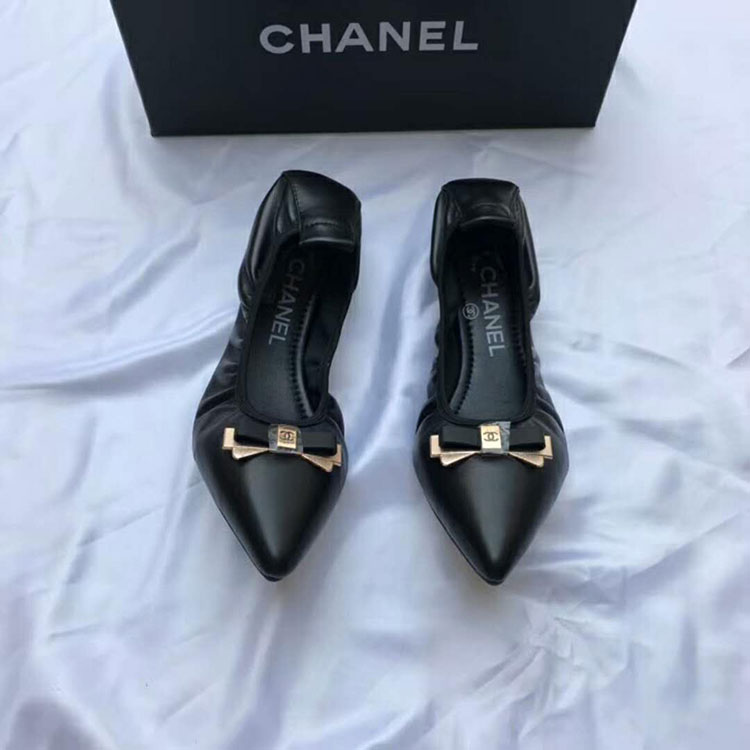 2018 chanle women shoes in Lambskin