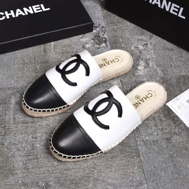 2018 chanle women shoes in Lambskin