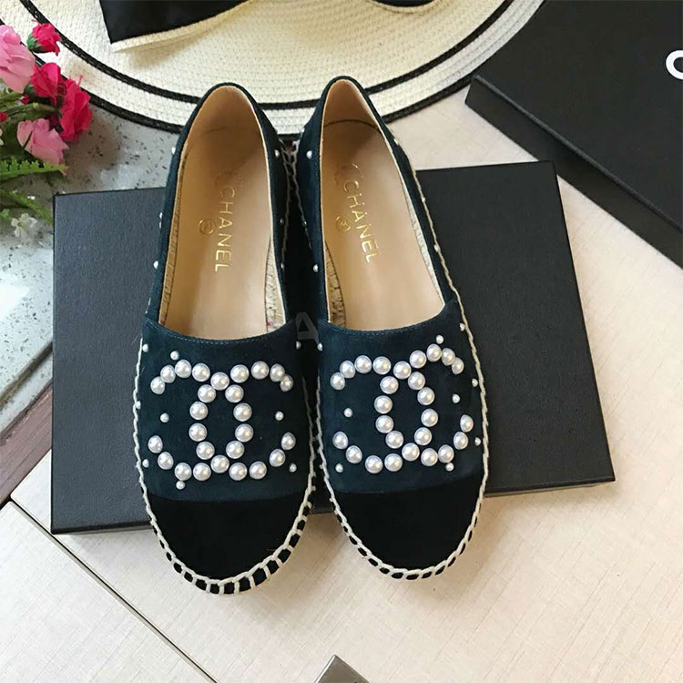 2018 chanle women shoes in Nubuck leather