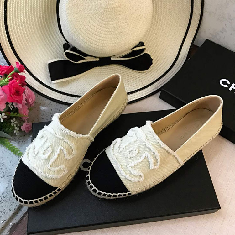 2018 chanle women shoes in denim