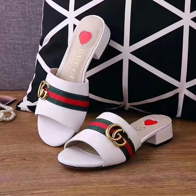 2018 gucci women Slippers in Calfskin leather