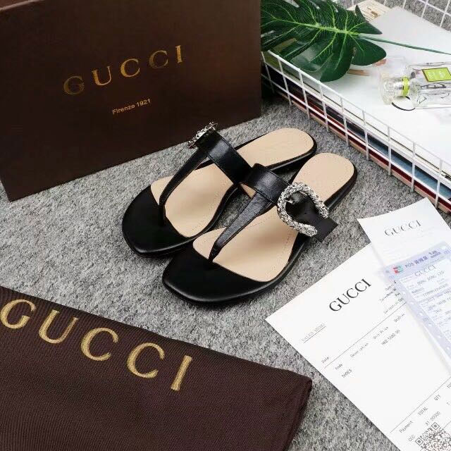 2018 gucci women Slippers in Calfskin leather